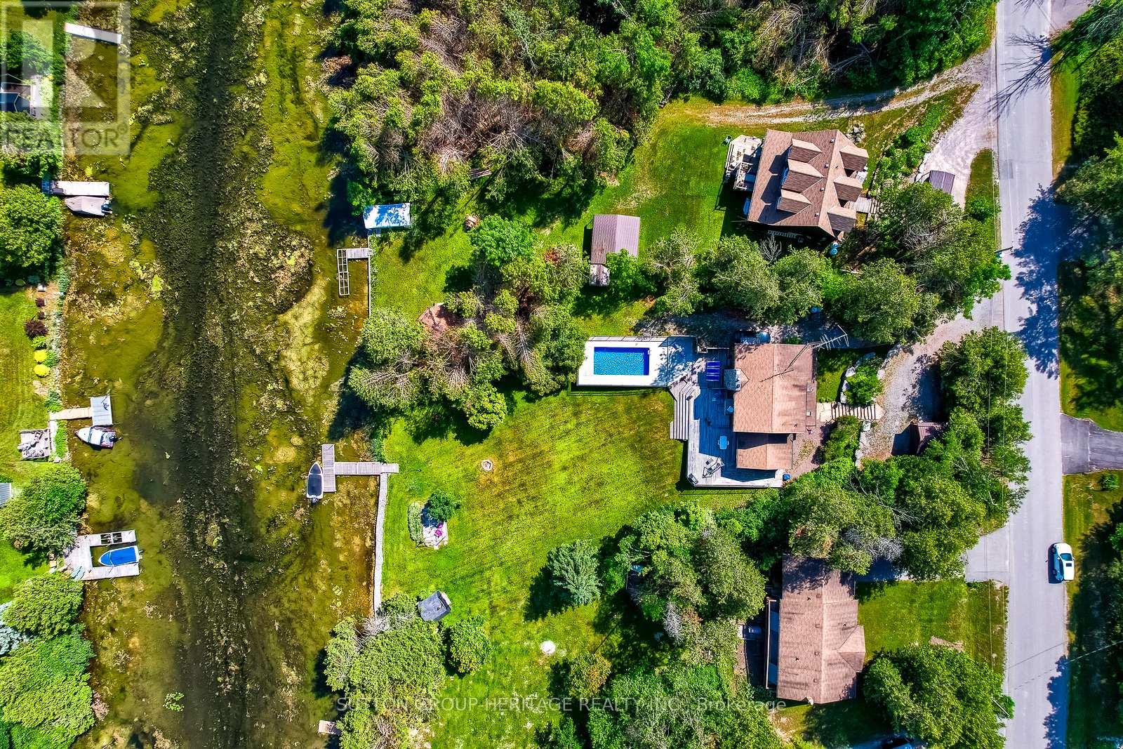 Property at 183 PIRATES GLEN DRIVE image 2