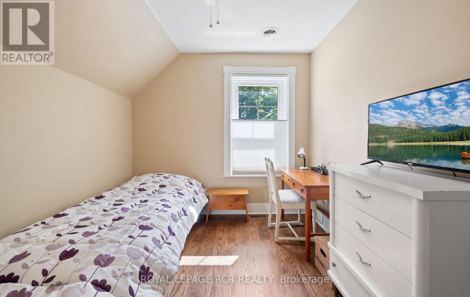 20 Main Street N, East Luther Grand Valley, Ontario  L9W 5S7 - Photo 32 - X12249334