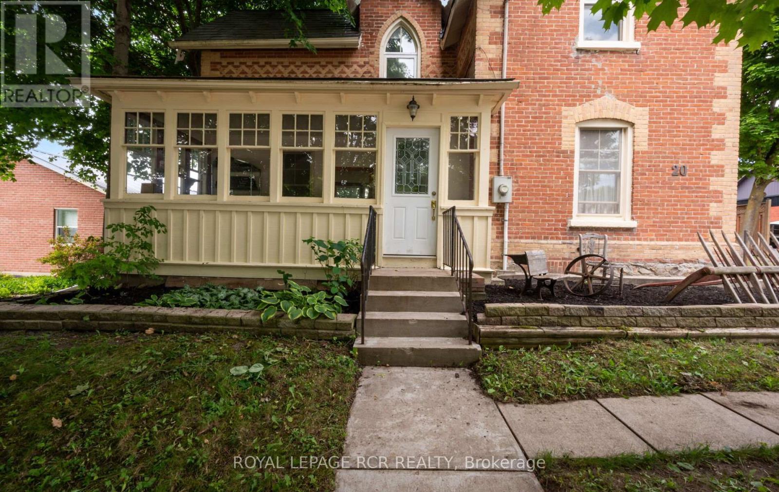 20 Main Street N, East Luther Grand Valley, Ontario  L9W 5S7 - Photo 5 - X12249334