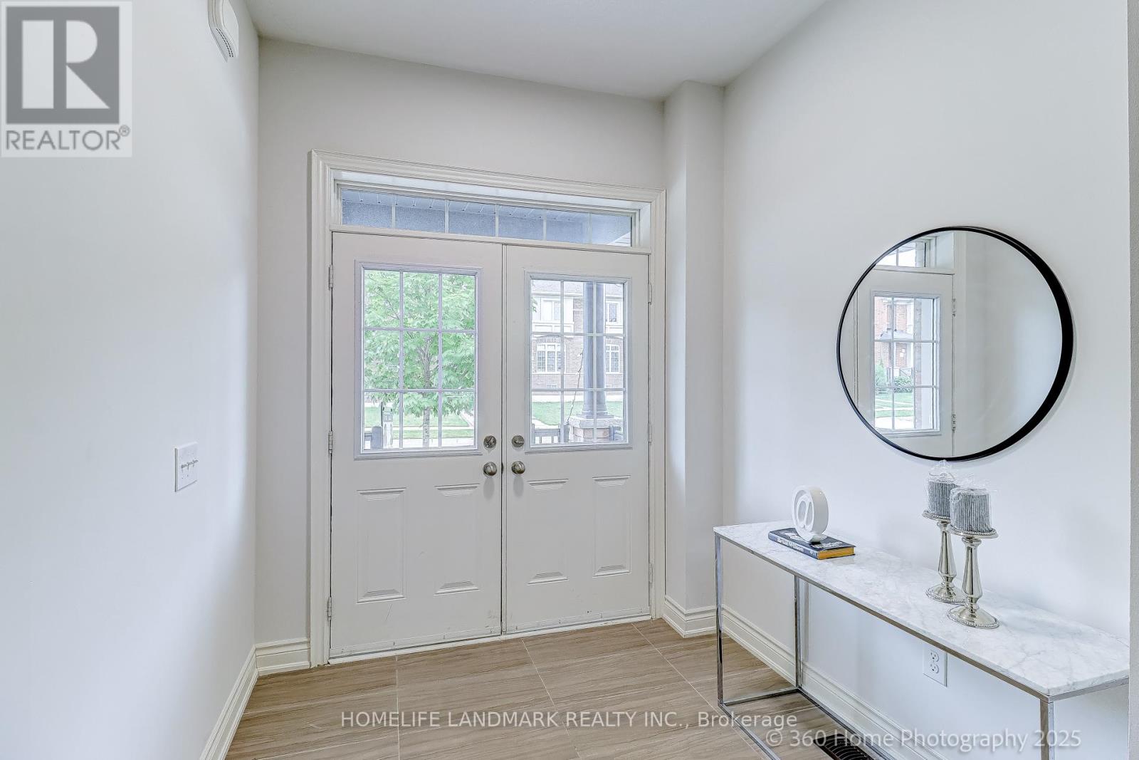 Property at 16 BEECHBOROUGH CRESCENT image 4