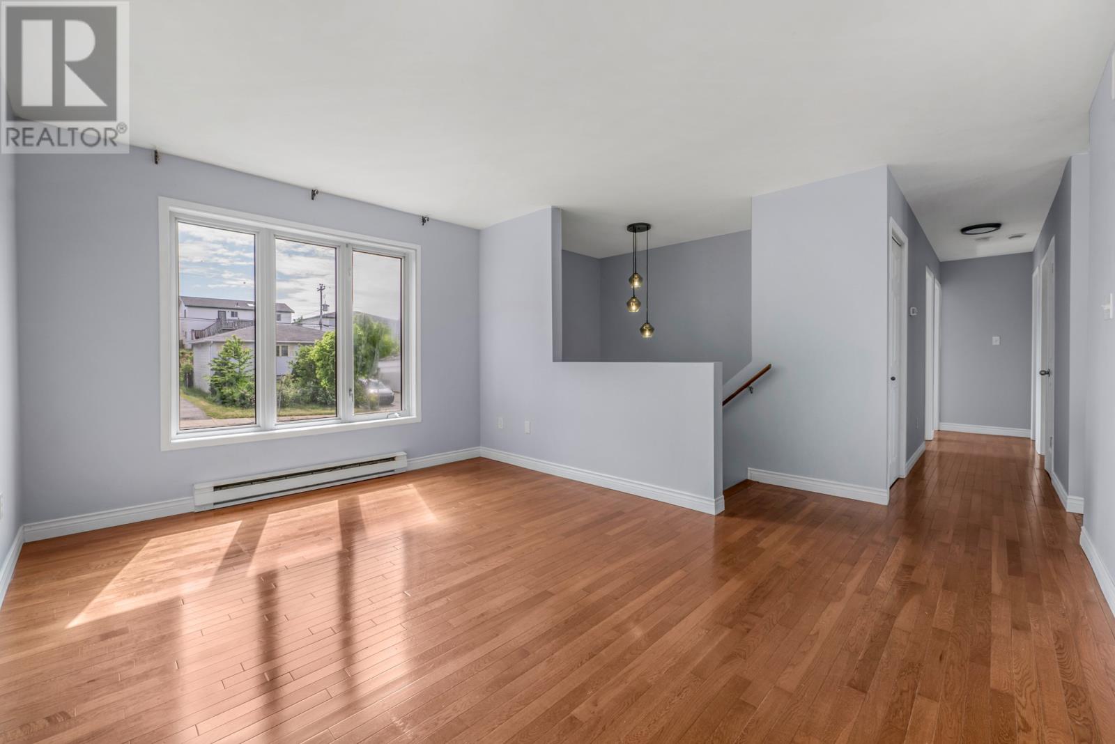 Property at 5 Frobisher Avenue image 2