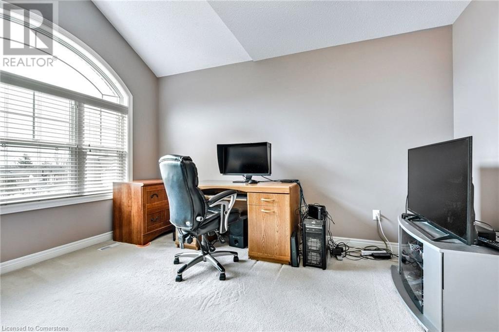 43 Woodlawn Court, Dundas, Ontario  L9H 7S2 - Photo 21 - 40745846