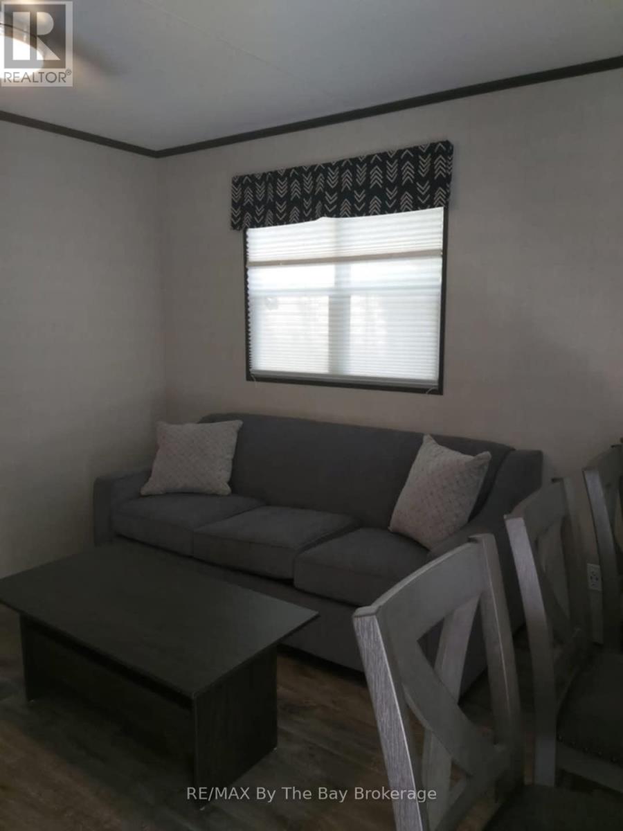 75 - 85 Theme Park Drive, Wasaga Beach, Ontario  L9Z 1X7 - Photo 18 - S12039576