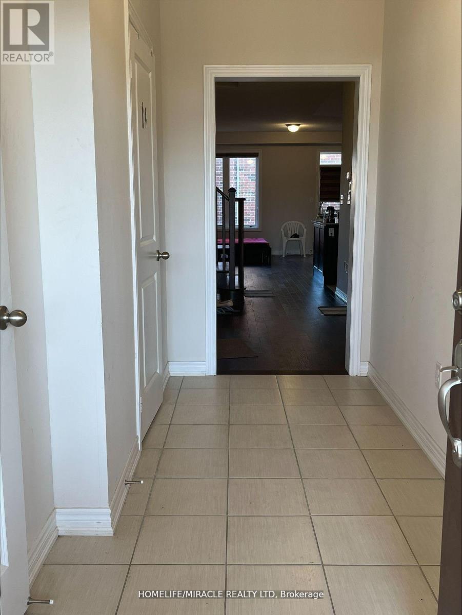 Property at 27 BUSHWOOD TRAIL image 2