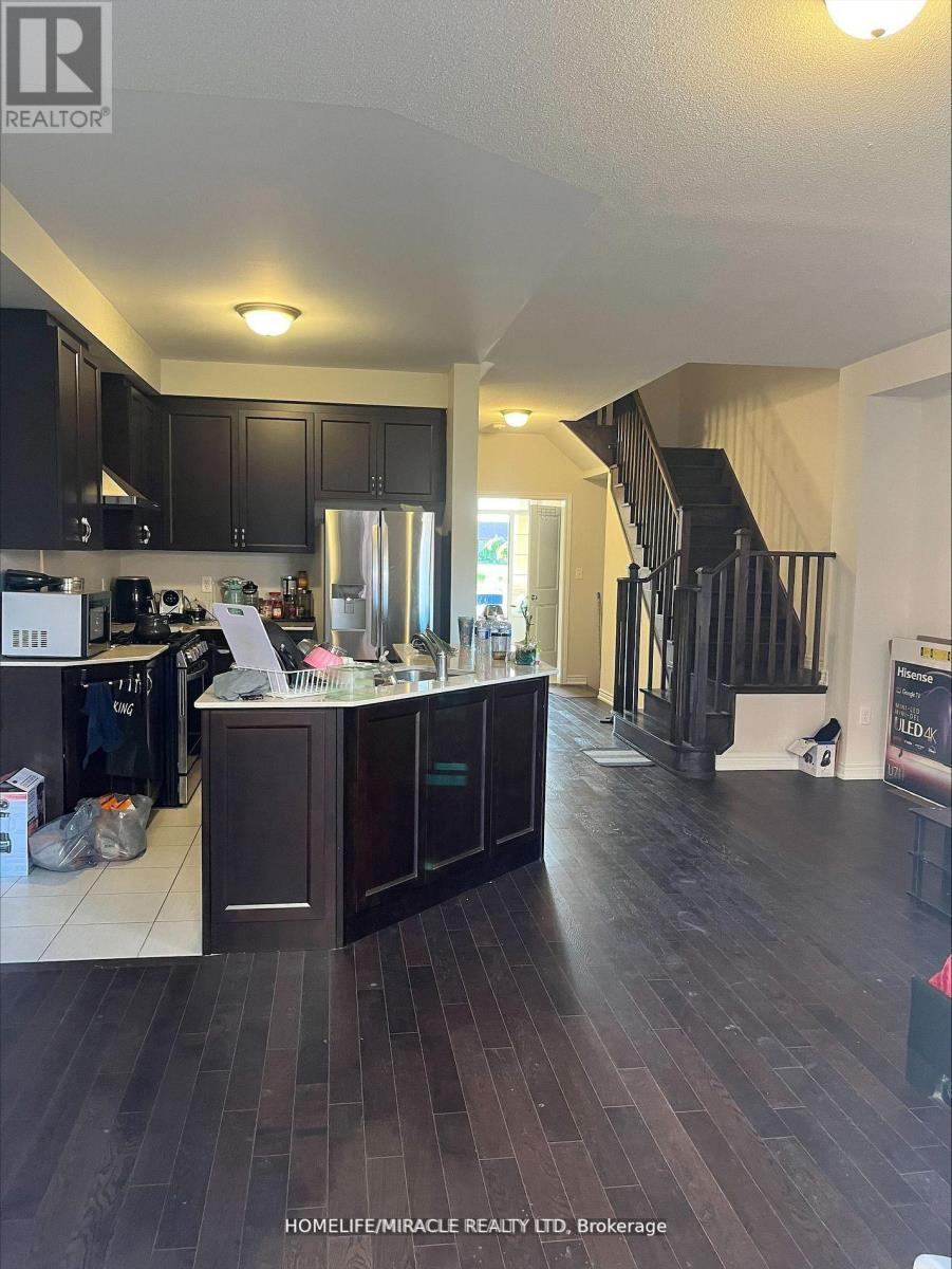 Property at 27 BUSHWOOD TRAIL image 3