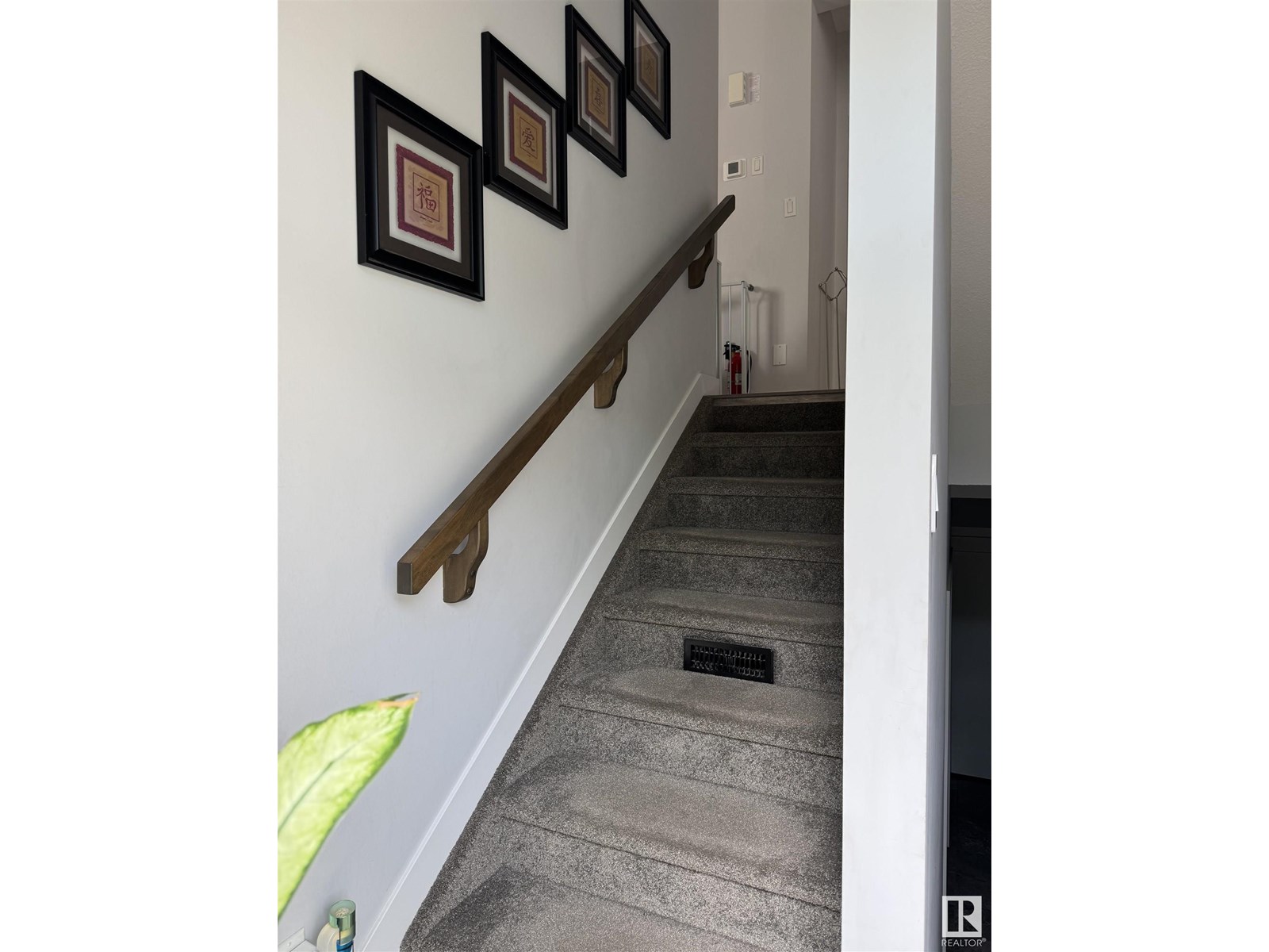 Property at #8 14715 125 ST NW image 3