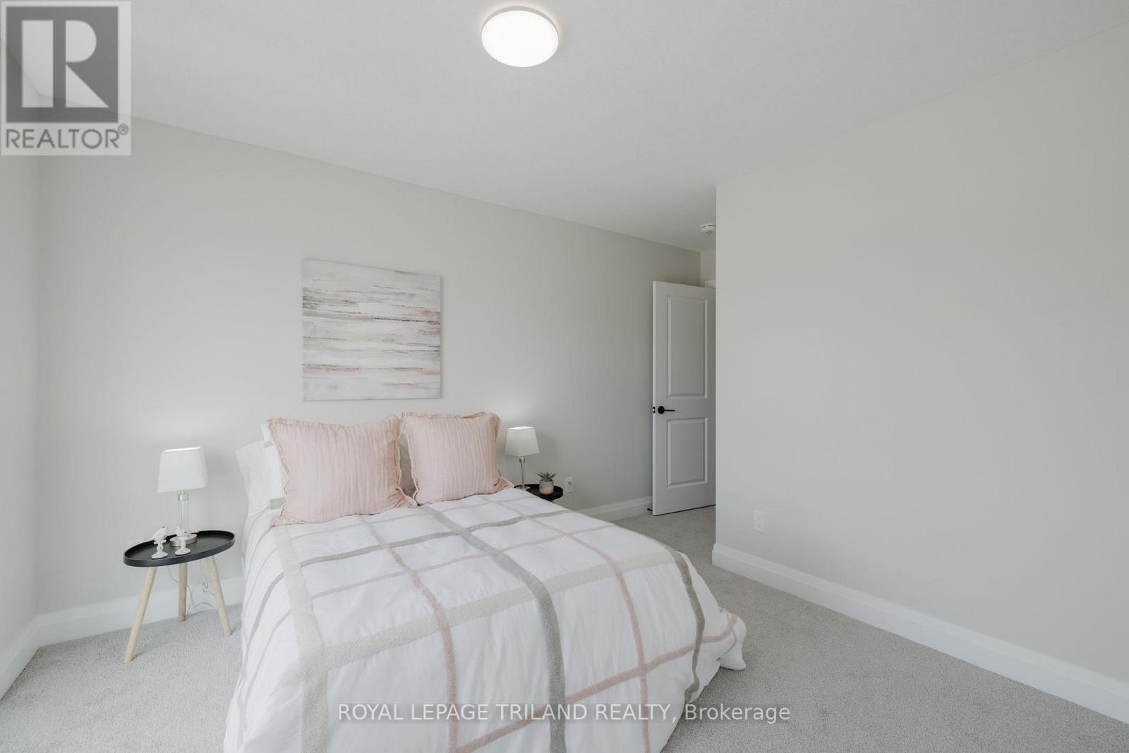 1867 Dalmagarry Road, London North, Ontario  N6G 0A6 - Photo 26 - X12249531