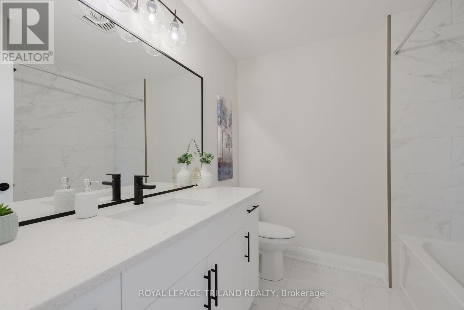 1867 Dalmagarry Road, London North (North E), Ontario  N6G 0A6 - Photo 27 - X12249531