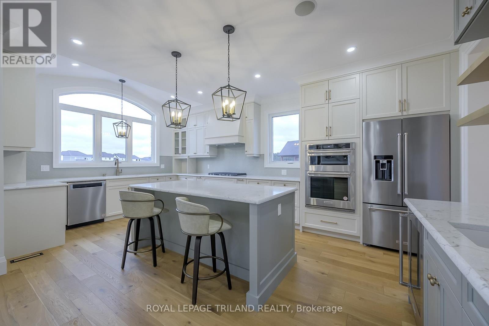 4038 Ayrshire Avenue, London South, Ontario  N6P 0H7 - Photo 11 - X12249551