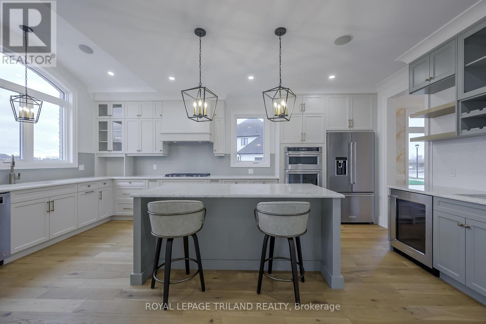4038 Ayrshire Avenue, London South, Ontario  N6P 0H7 - Photo 16 - X12249551