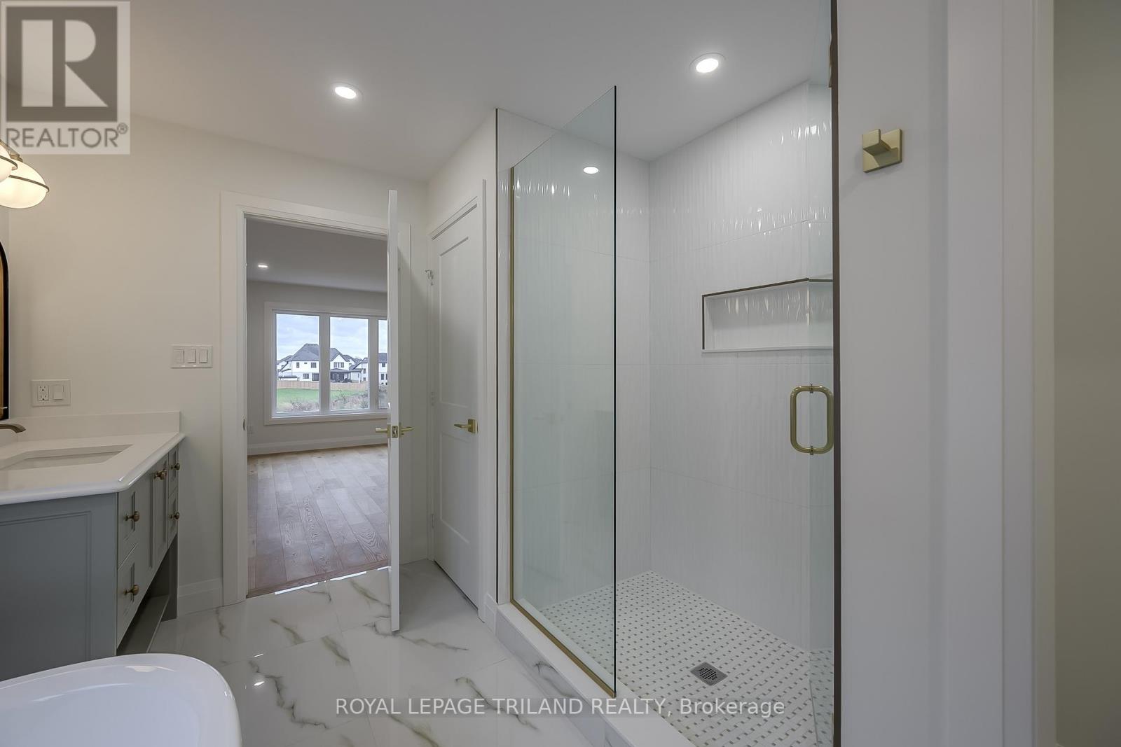 4038 Ayrshire Avenue, London South, Ontario  N6P 0H7 - Photo 21 - X12249551