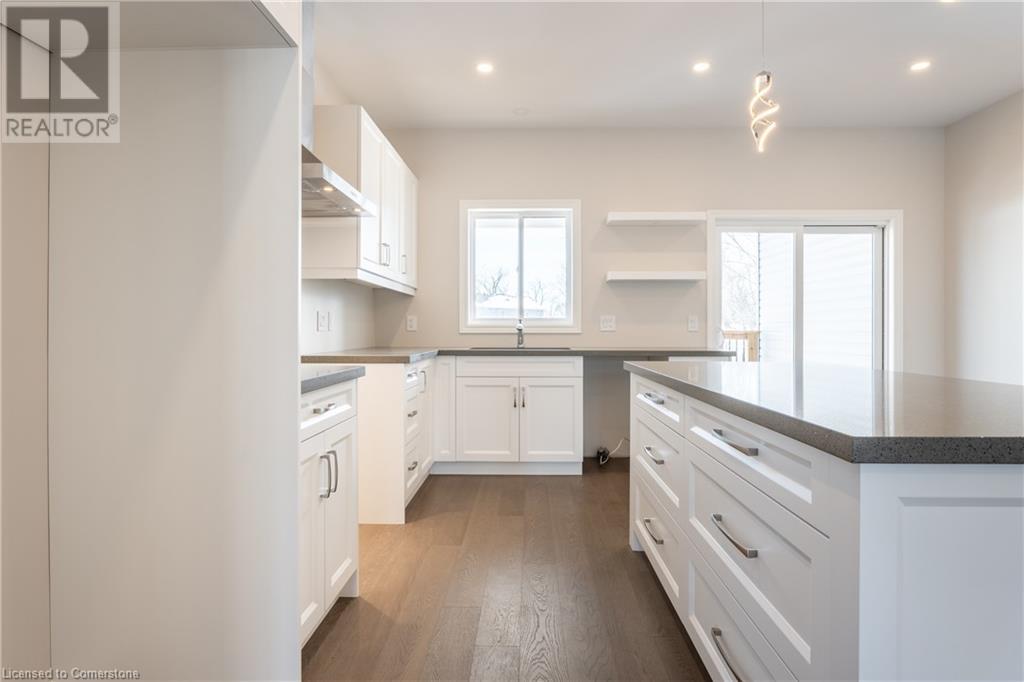 735 Dominion Road, Fort Erie, Ontario  L2A 1G9 - Photo 11 - 40745848