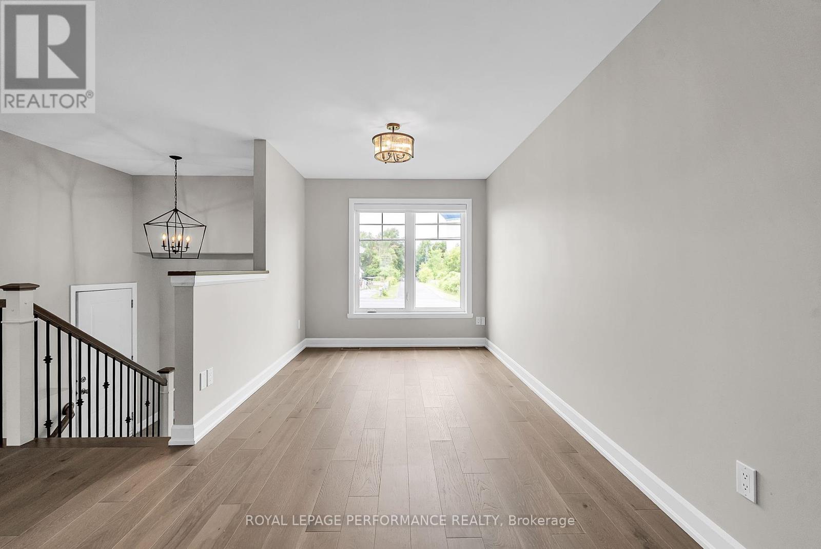 Property at 350 TOLLGATE ROAD E image 4