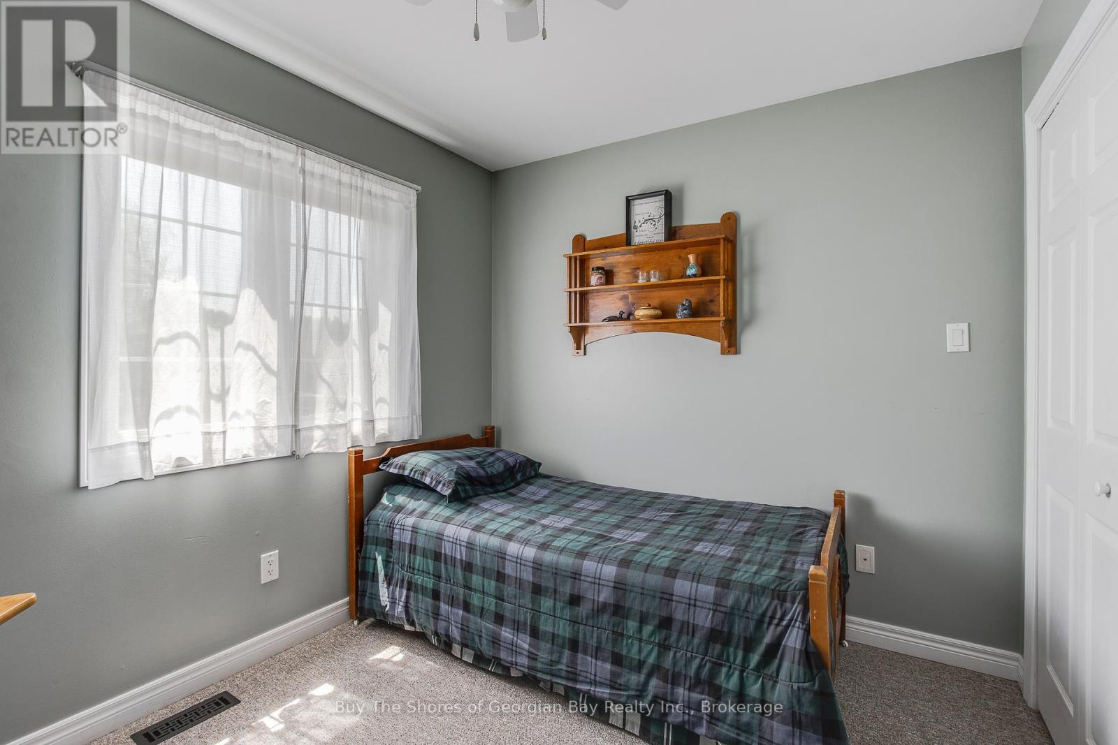 24 Marl Creek Drive, Springwater, Ontario  L0L 2K0 - Photo 18 - S12249474