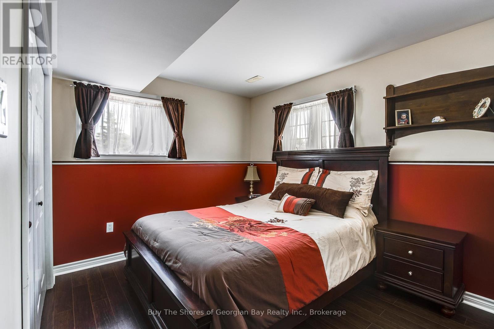 24 Marl Creek Drive, Springwater, Ontario  L0L 2K0 - Photo 21 - S12249474
