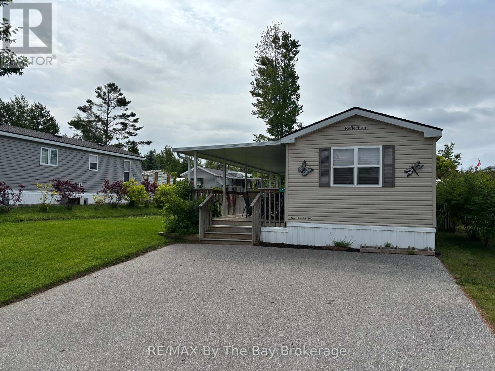 17 Chippewa Trail, Wasaga Beach, Ontario  L9Z 1X7 - Photo 28 - S12249559