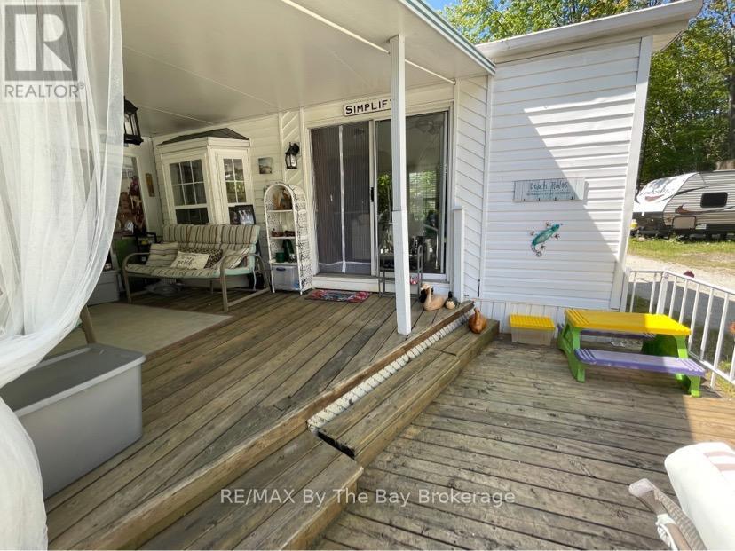 173 - 85 Theme Park Drive, Wasaga Beach, Ontario  L9Z 1X7 - Photo 17 - S12249576