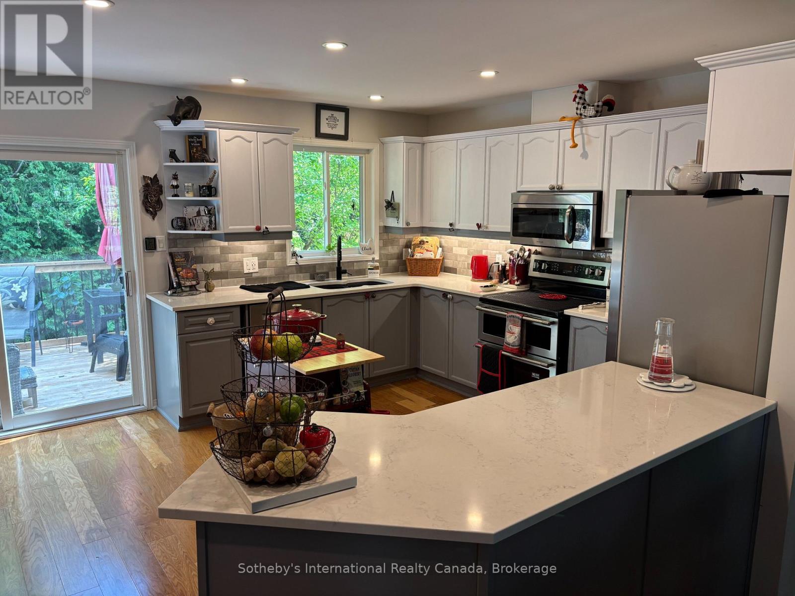 43 Green Briar Drive, Collingwood, Ontario  L9Y 5H9 - Photo 4 - S12249588
