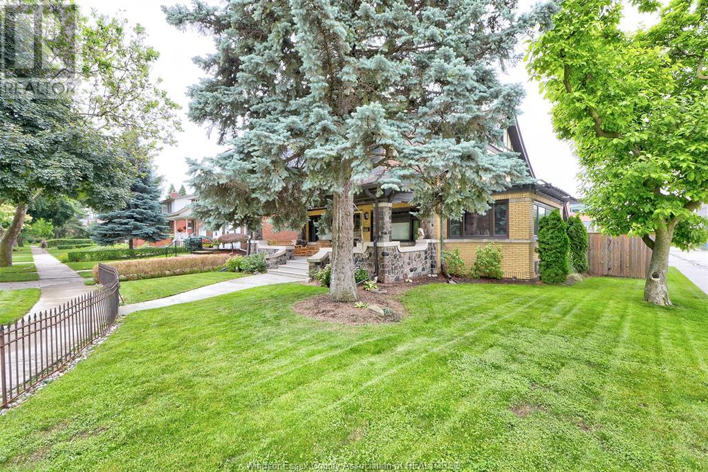 Property at 409 ASKIN image 2