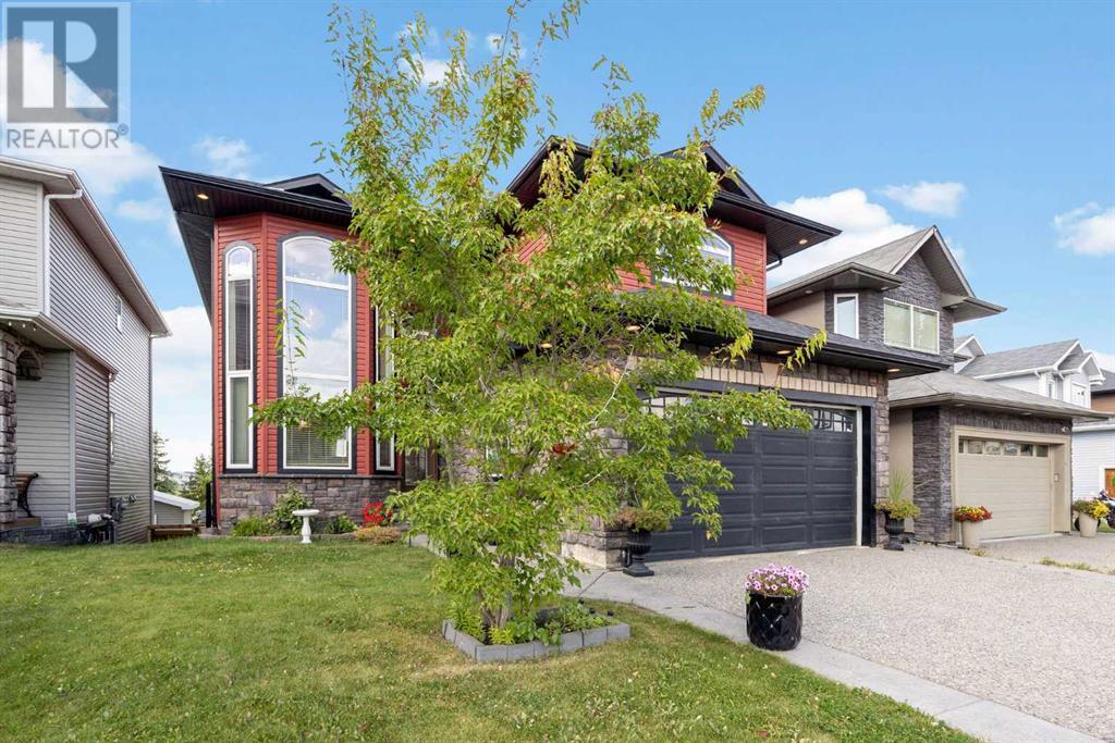 Property at 415 Fireweed Crescent image 4