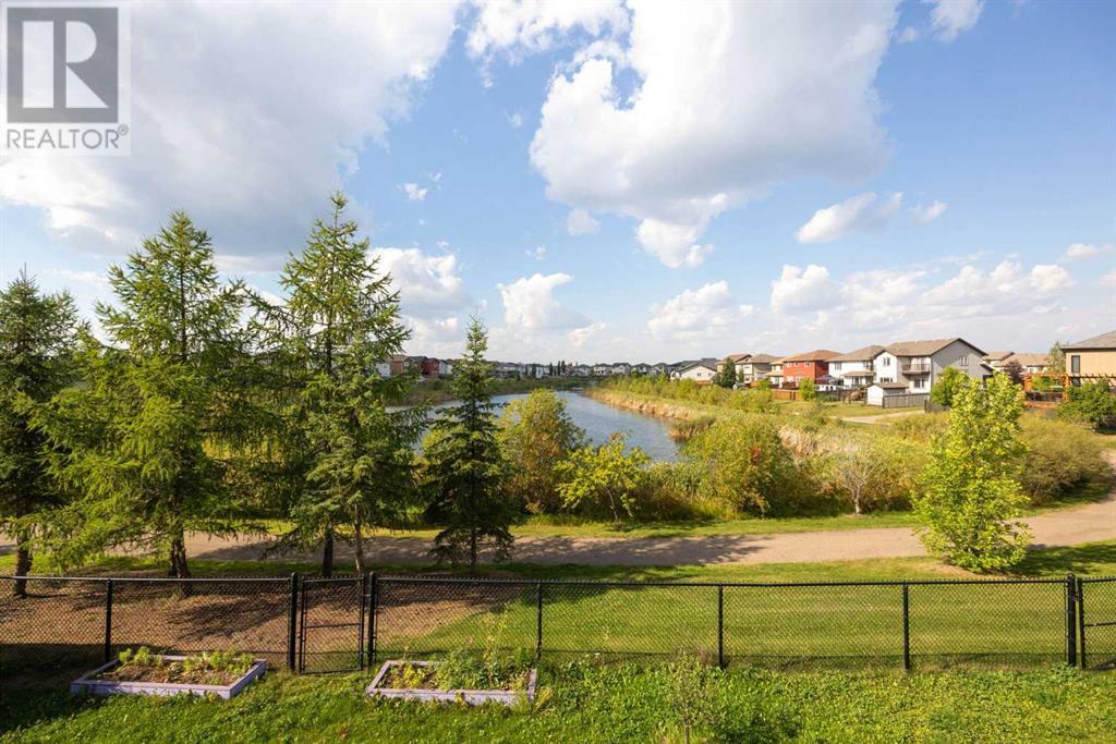 Property at 415 Fireweed Crescent image 3