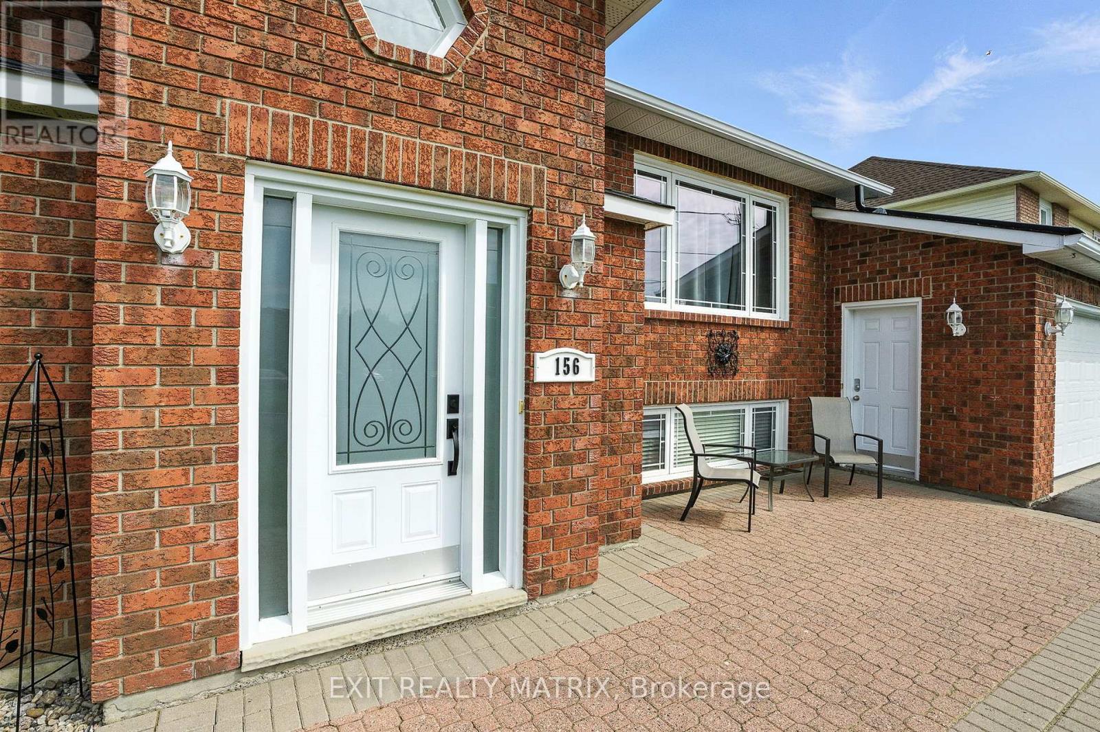 Property at 156 CENTENAIRE STREET image 3
