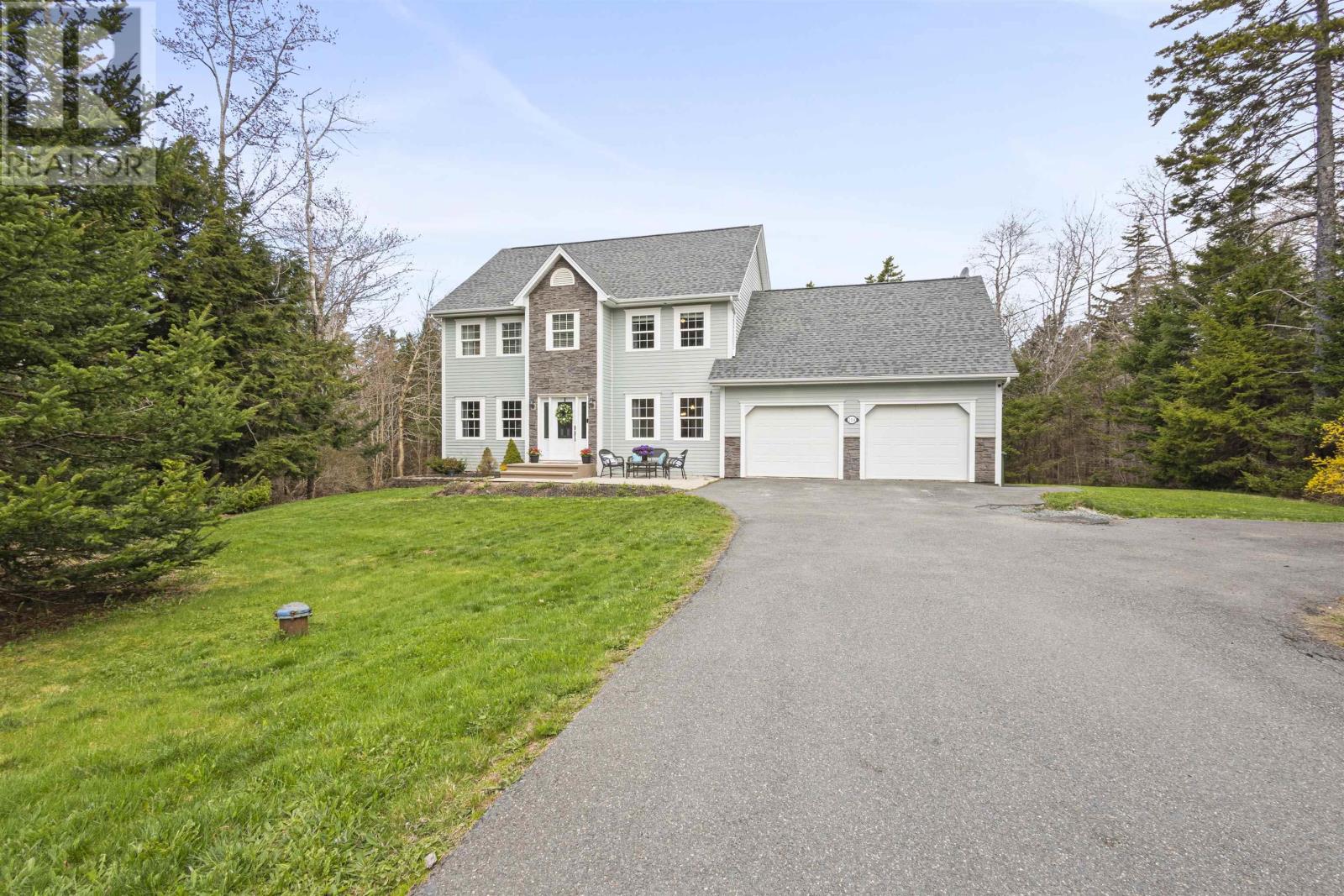 Property at 158 Skye Crescent image 2