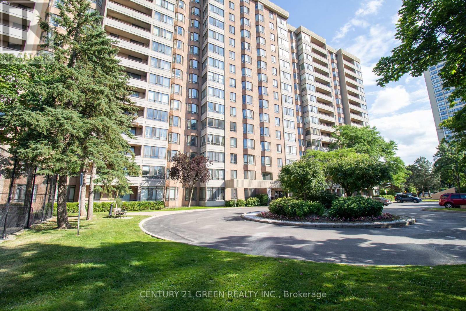 Property at 706 - 5 LISA STREET image 3