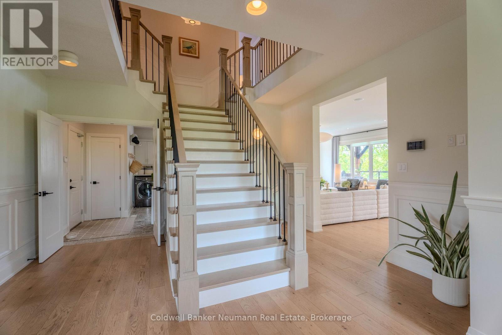 22 Hilltop Road, Guelph, Ontario  N1E 7L4 - Photo 11 - X12203380