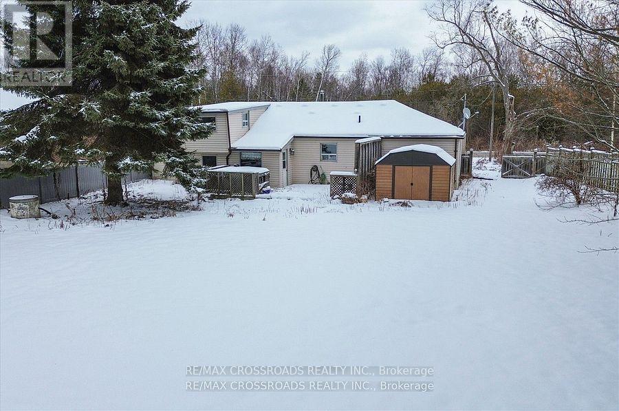 21654 Warden Avenue, East Gwillimbury, Ontario  L0G 1R0 - Photo 30 - N12249389