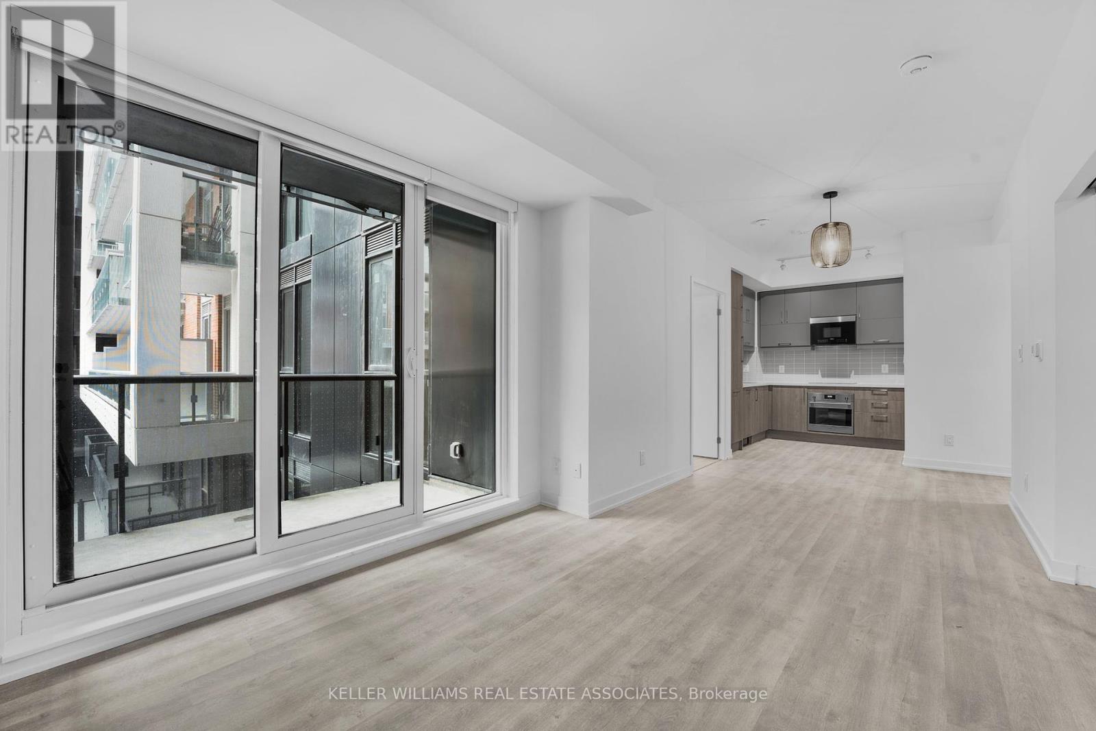 Property at 738 - 8119 BIRCHMOUNT ROAD image 2