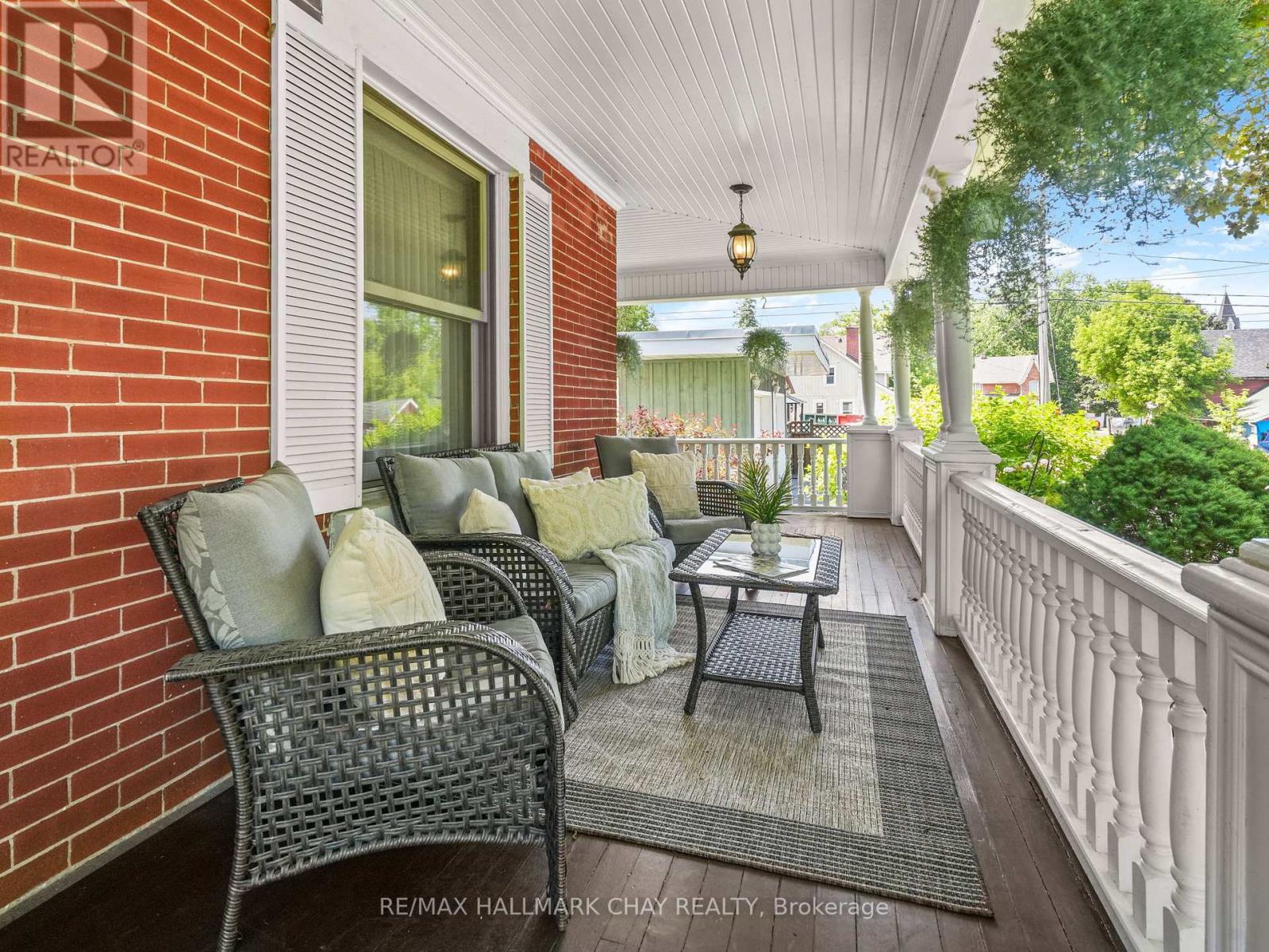 Property at 5 GREENAWAY STREET image 5