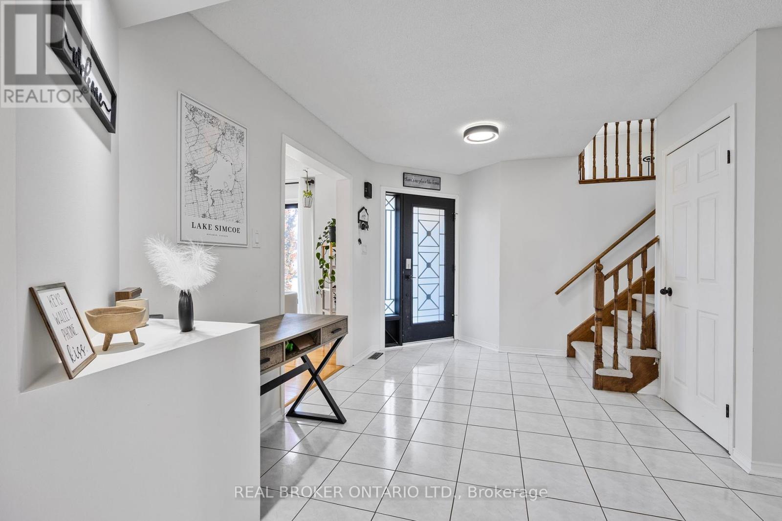 Property at 32 BLACK WILLOW DRIVE image 4