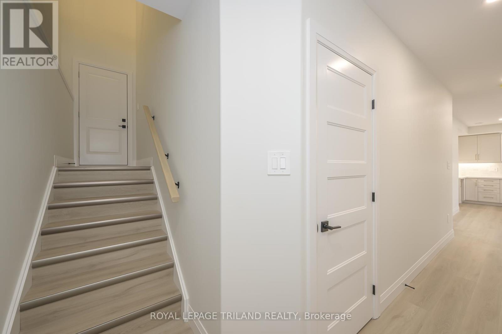 4225 Green Bend, London South, Ontario  N6P 1J9 - Photo 22 - X12249642