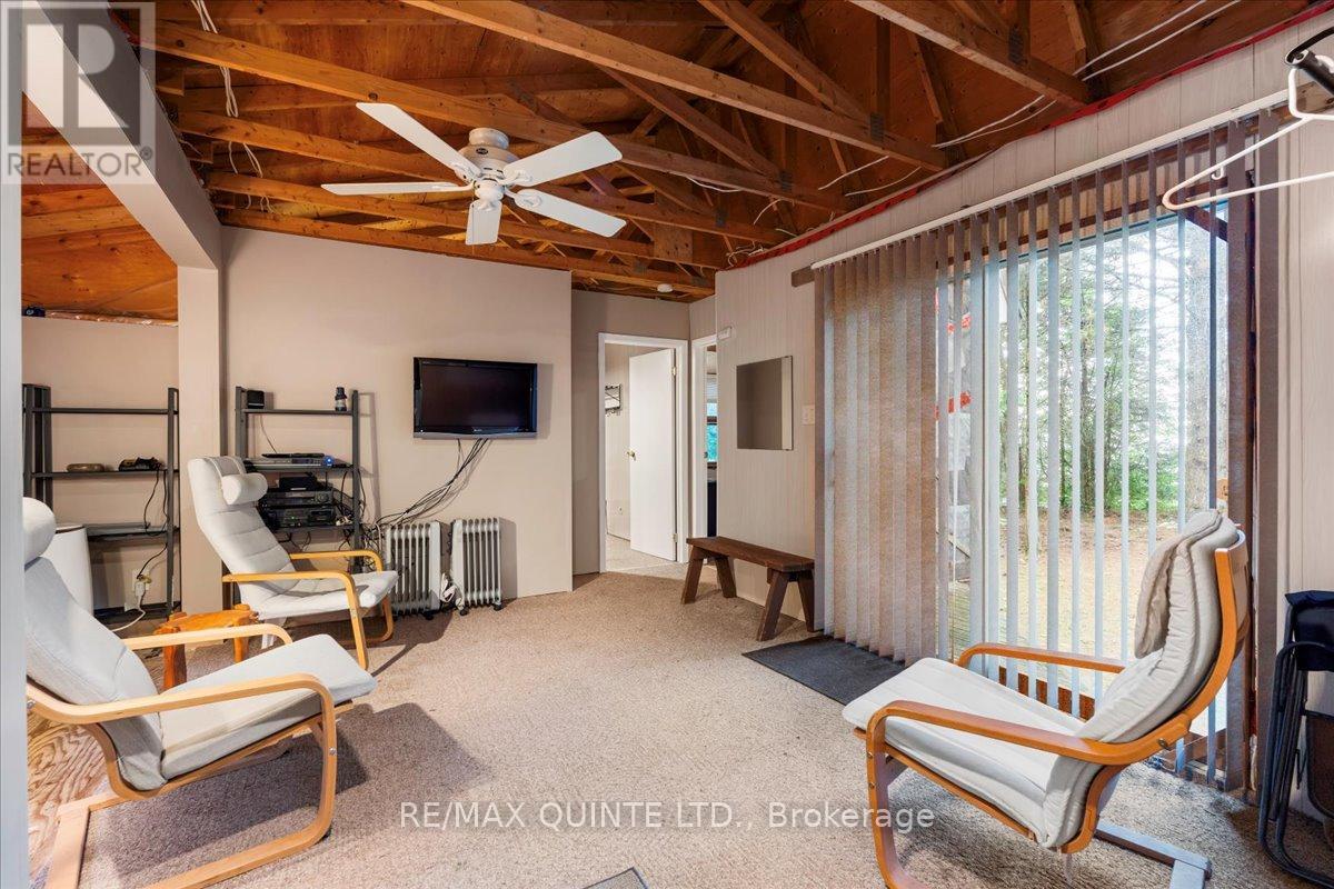 102 Dorenberg Lane, Prince Edward County, Ontario  K0K 2T0 - Photo 12 - X12249648