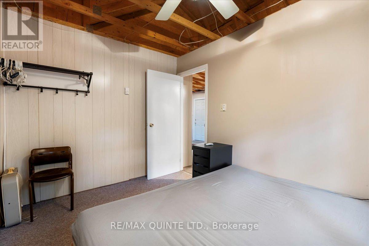 102 Dorenberg Lane, Prince Edward County, Ontario  K0K 2T0 - Photo 18 - X12249648