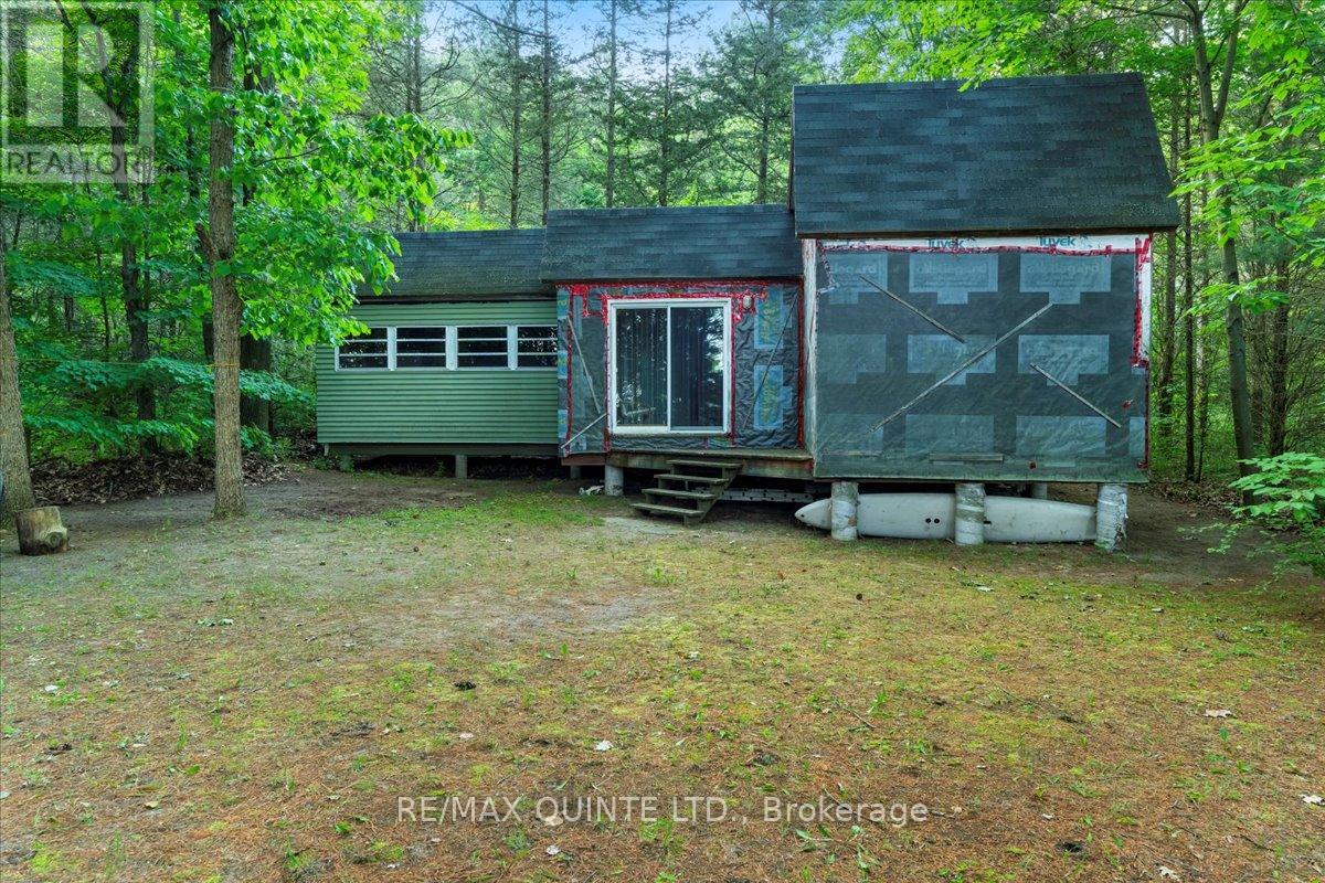 102 Dorenberg Lane, Prince Edward County, Ontario  K0K 2T0 - Photo 20 - X12249648