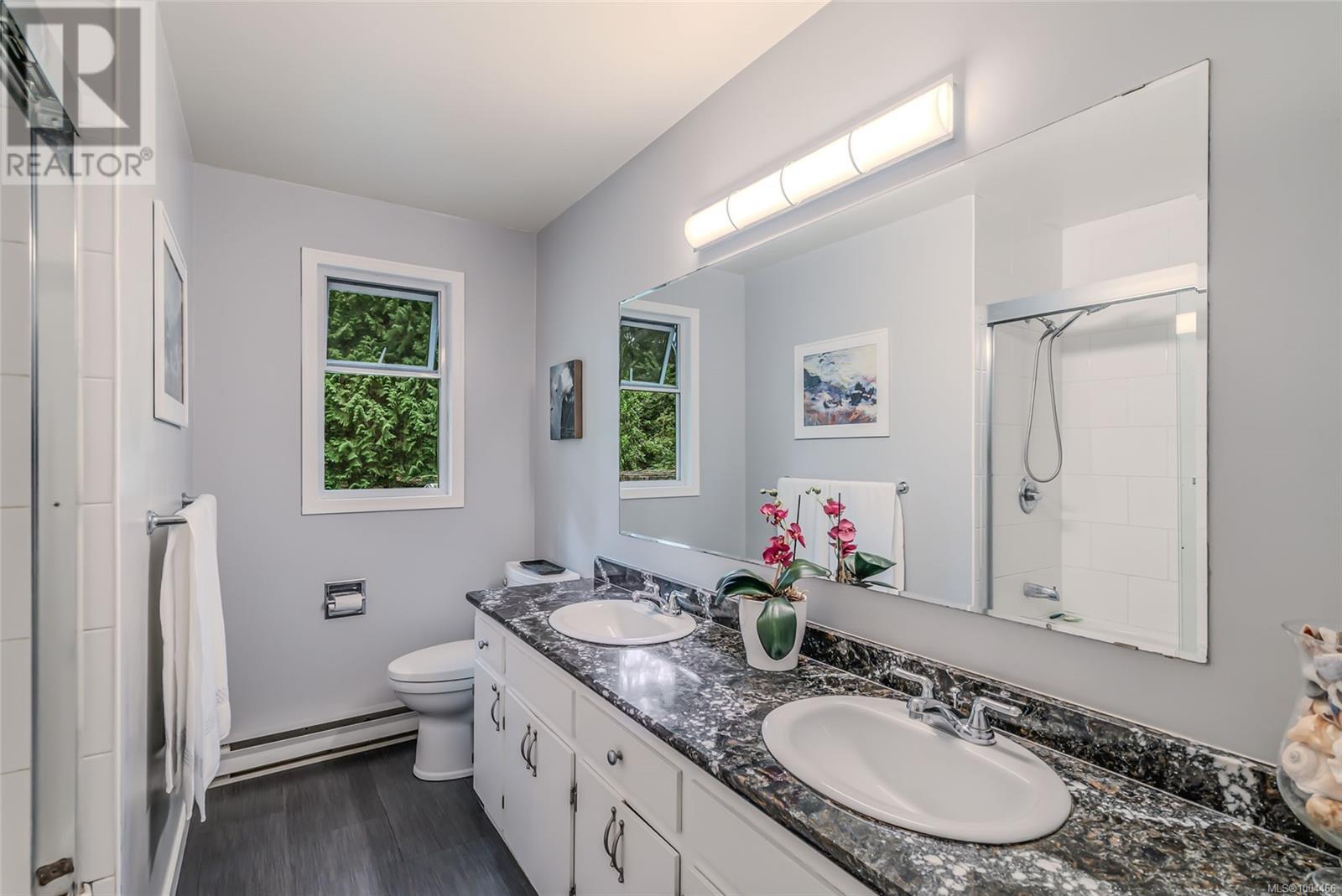 6863 Eastwind Dr, Lantzville, British Columbia  V0R 2H0 - Photo 39 - 1004466
