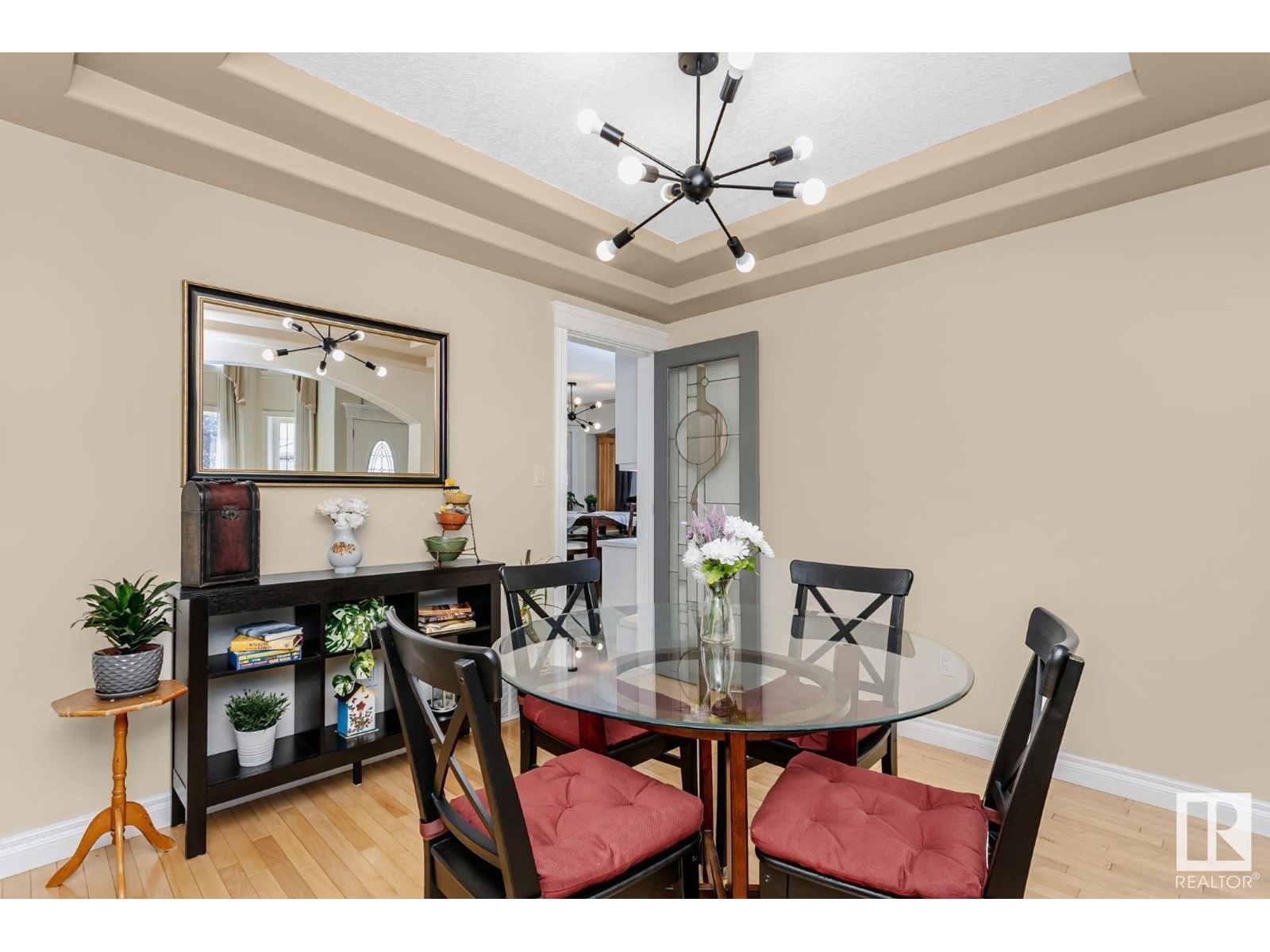 6736 11 Av Sw, Edmonton, Alberta  T6X 1L1 - Photo 8 - E4444679