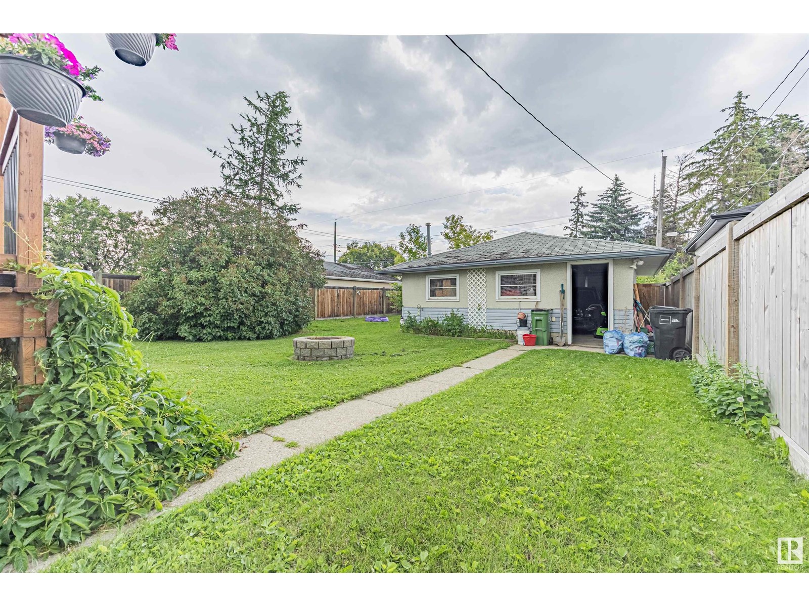9111 151 St Nw, Edmonton, Alberta  T5R 1J5 - Photo 8 - E4444683