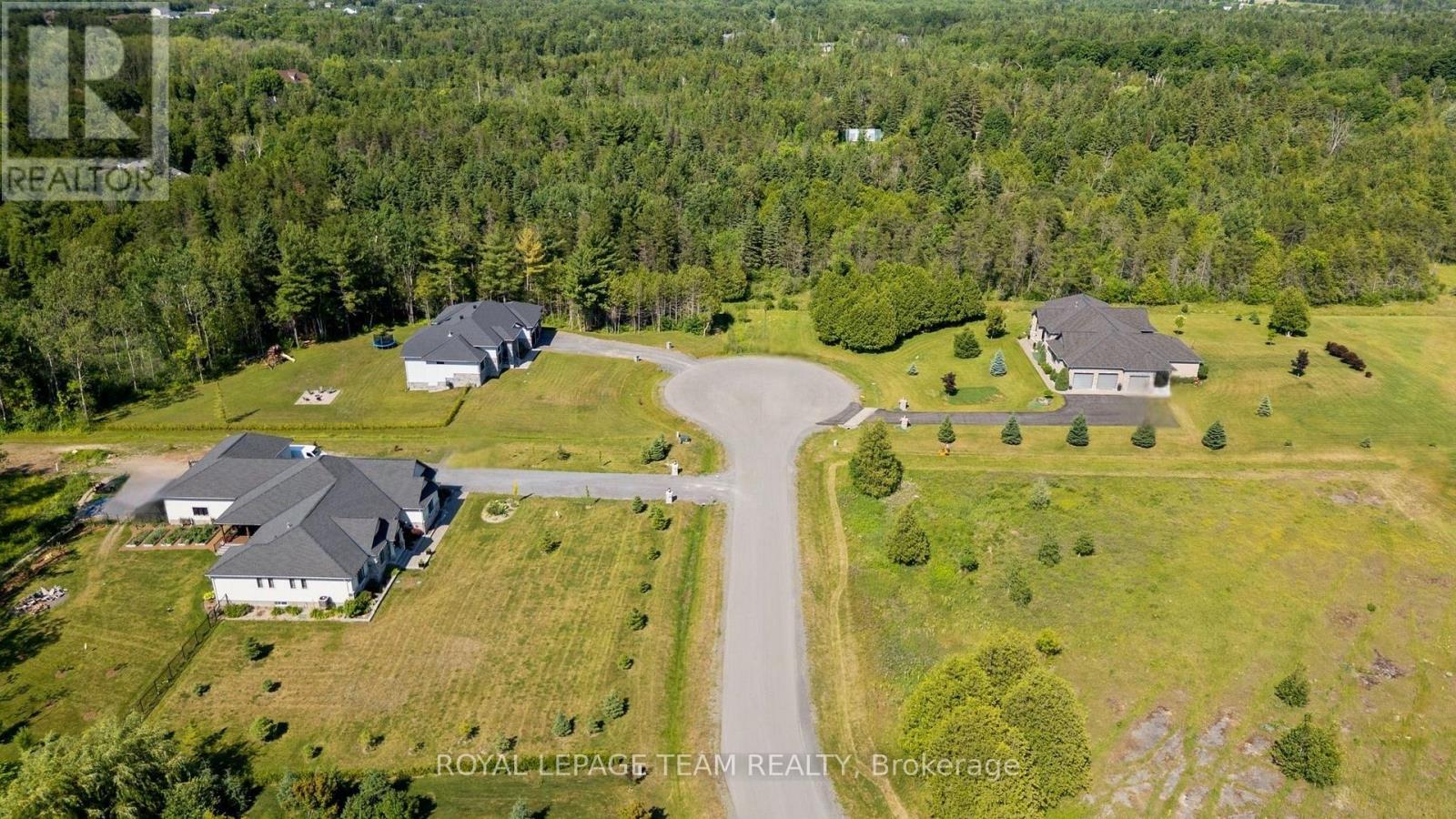 Property at 216 SHAMUS WAY image 4