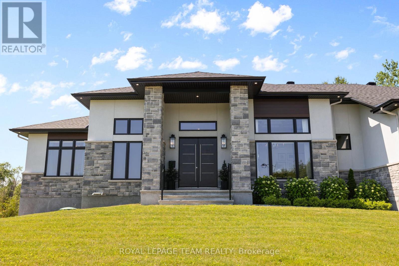 Property at 216 SHAMUS WAY image 5