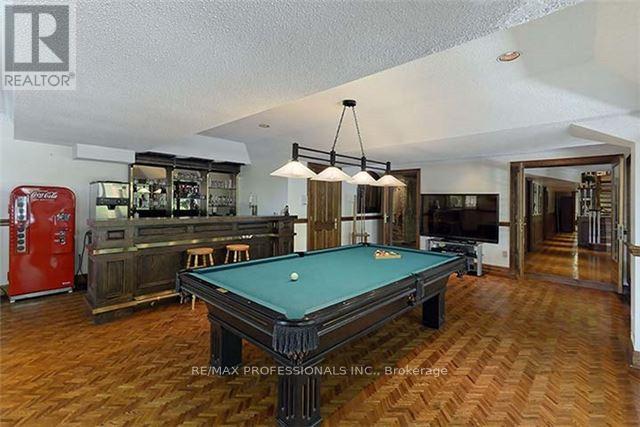 11 Ripplewood Road, Toronto, Ontario  M9A 3H8 - Photo 16 - W12249505