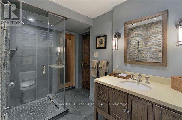 11 Ripplewood Road, Toronto, Ontario  M9A 3H8 - Photo 17 - W12249505