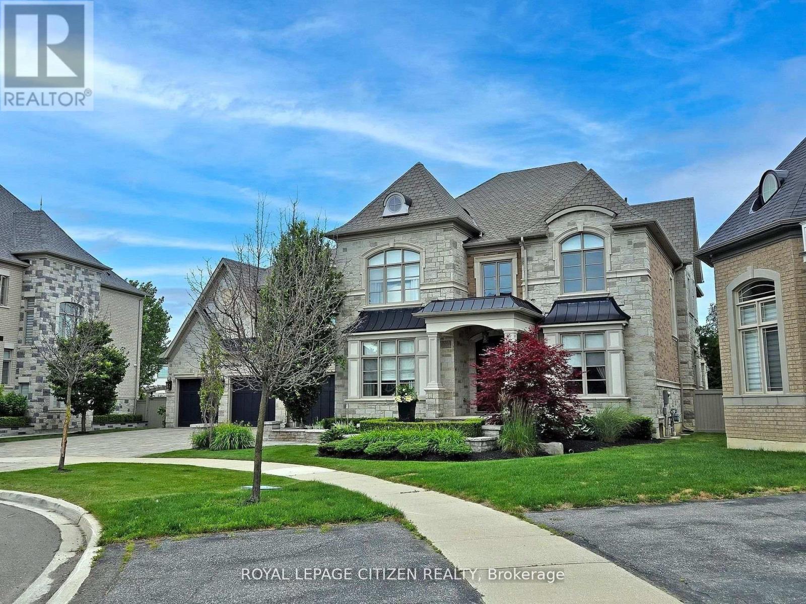 Property at 146 DEGREY DRIVE image 4