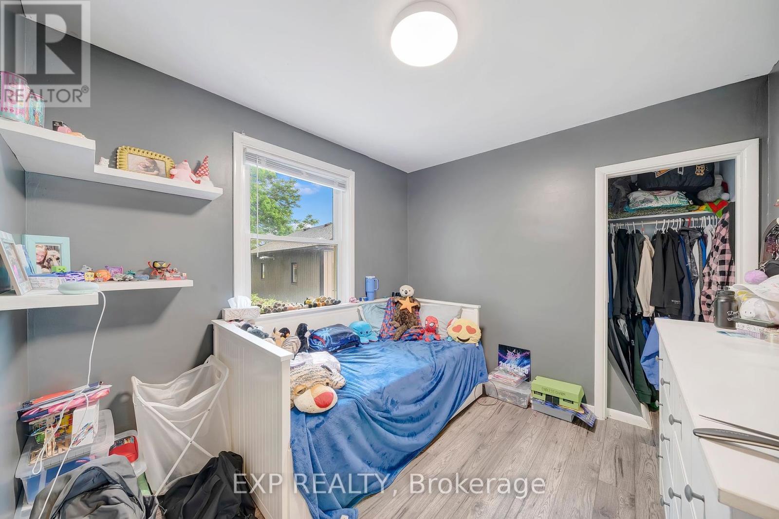 7589 Wilson Crescent, Niagara Falls, Ontario  L2G 4S3 - Photo 16 - X12249646