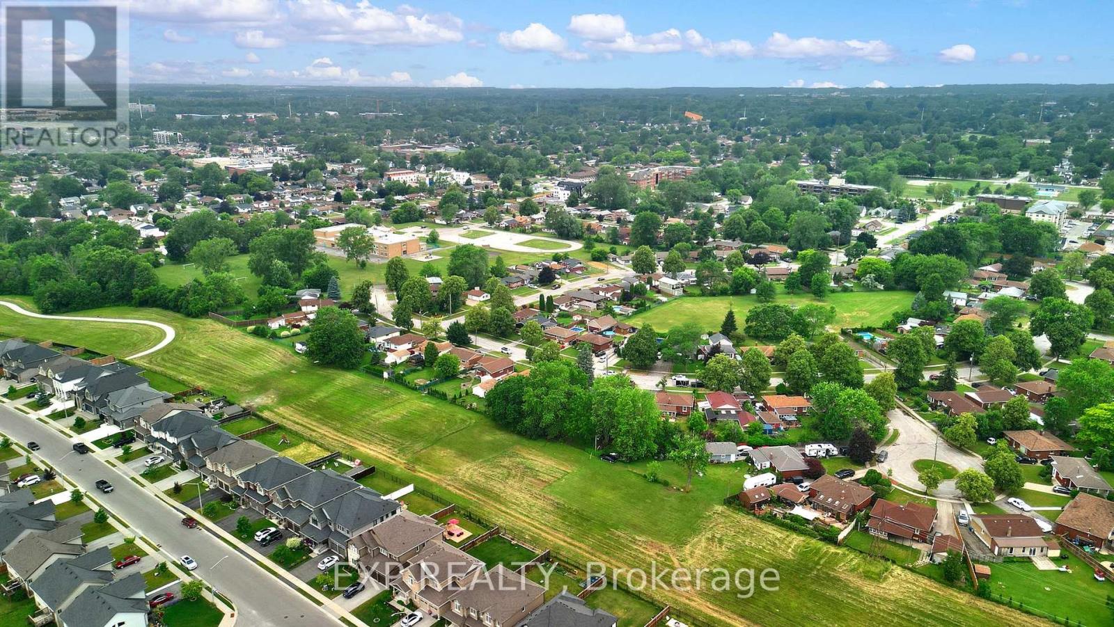 7589 Wilson Crescent, Niagara Falls, Ontario  L2G 4S3 - Photo 45 - X12249646