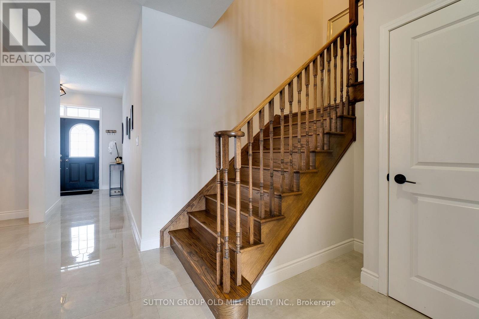 81 Larry Crescent, Haldimand, Ontario  N3W 0B2 - Photo 23 - X12249447