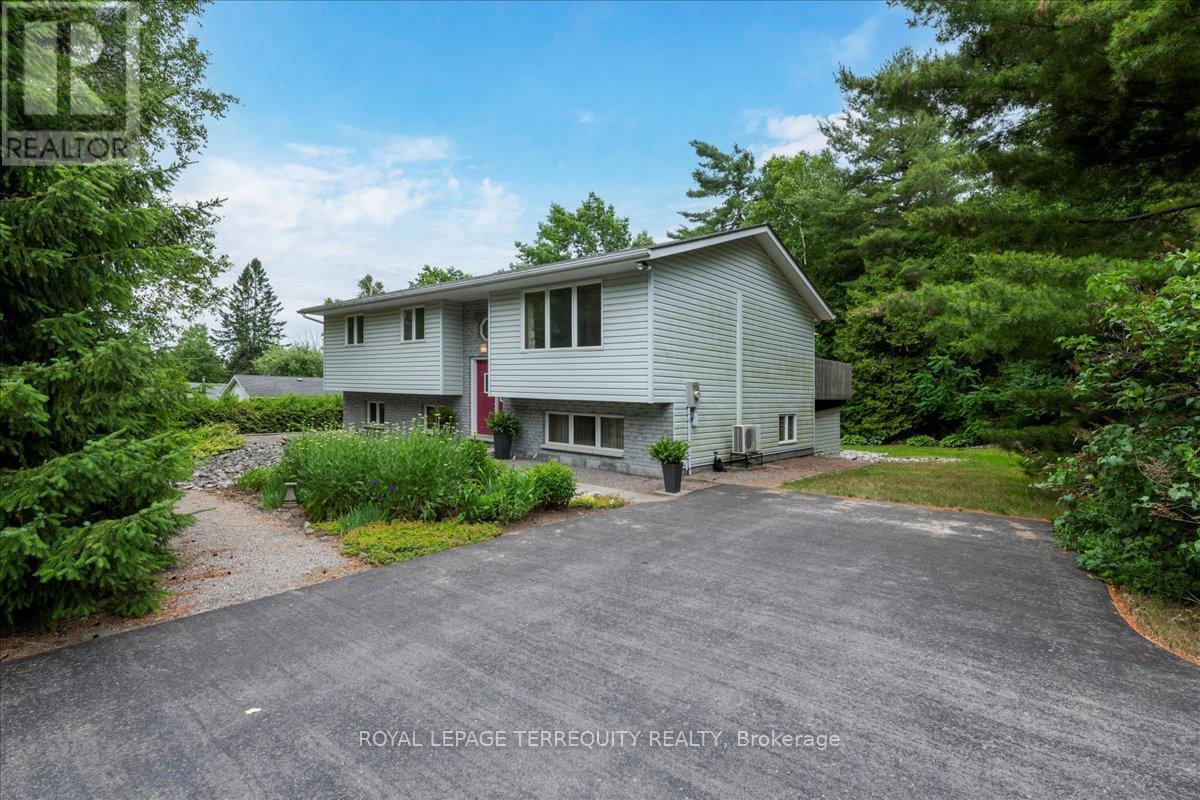 Property at 142 FIDDICK ROAD image 1