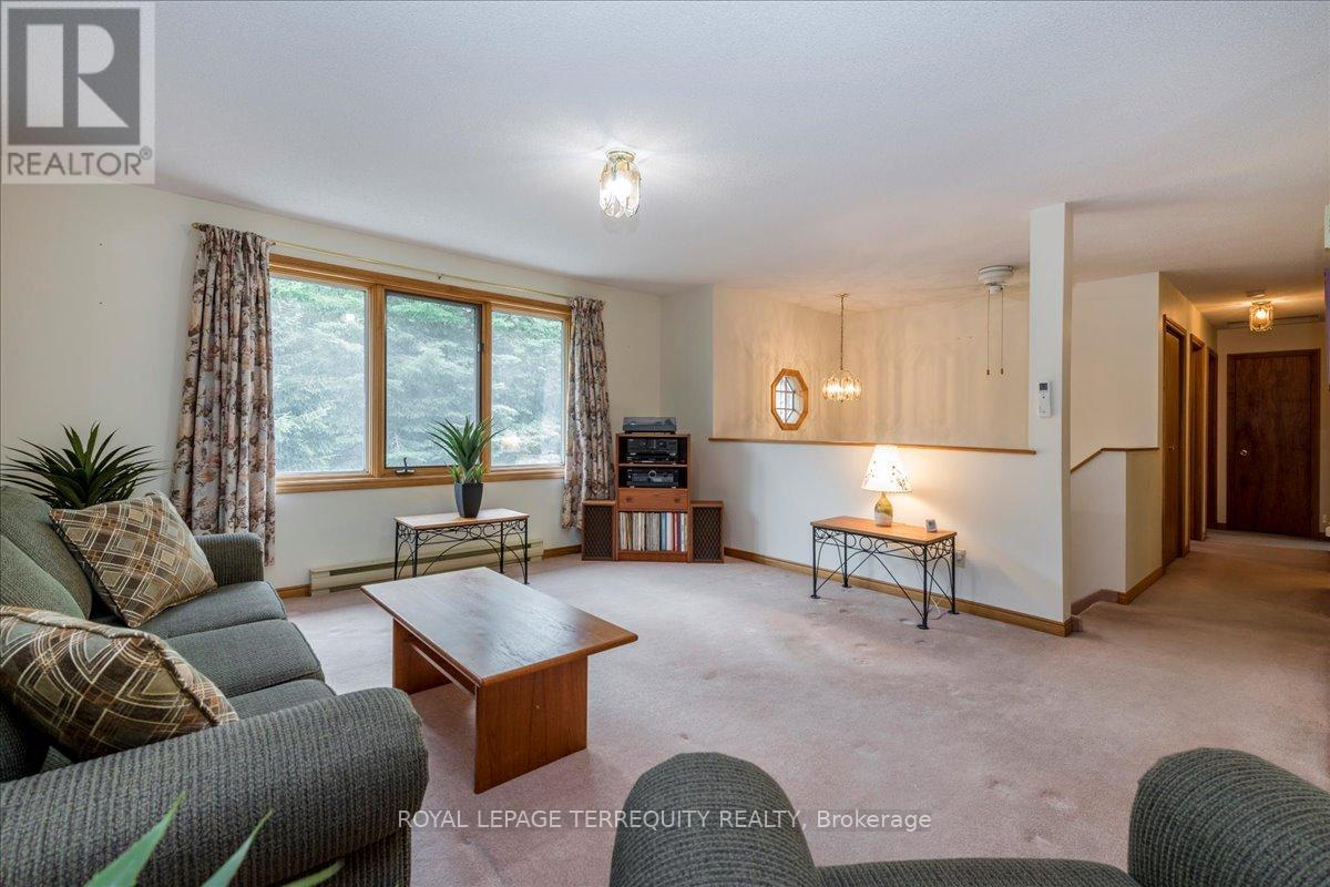 Property at 142 FIDDICK ROAD image 4